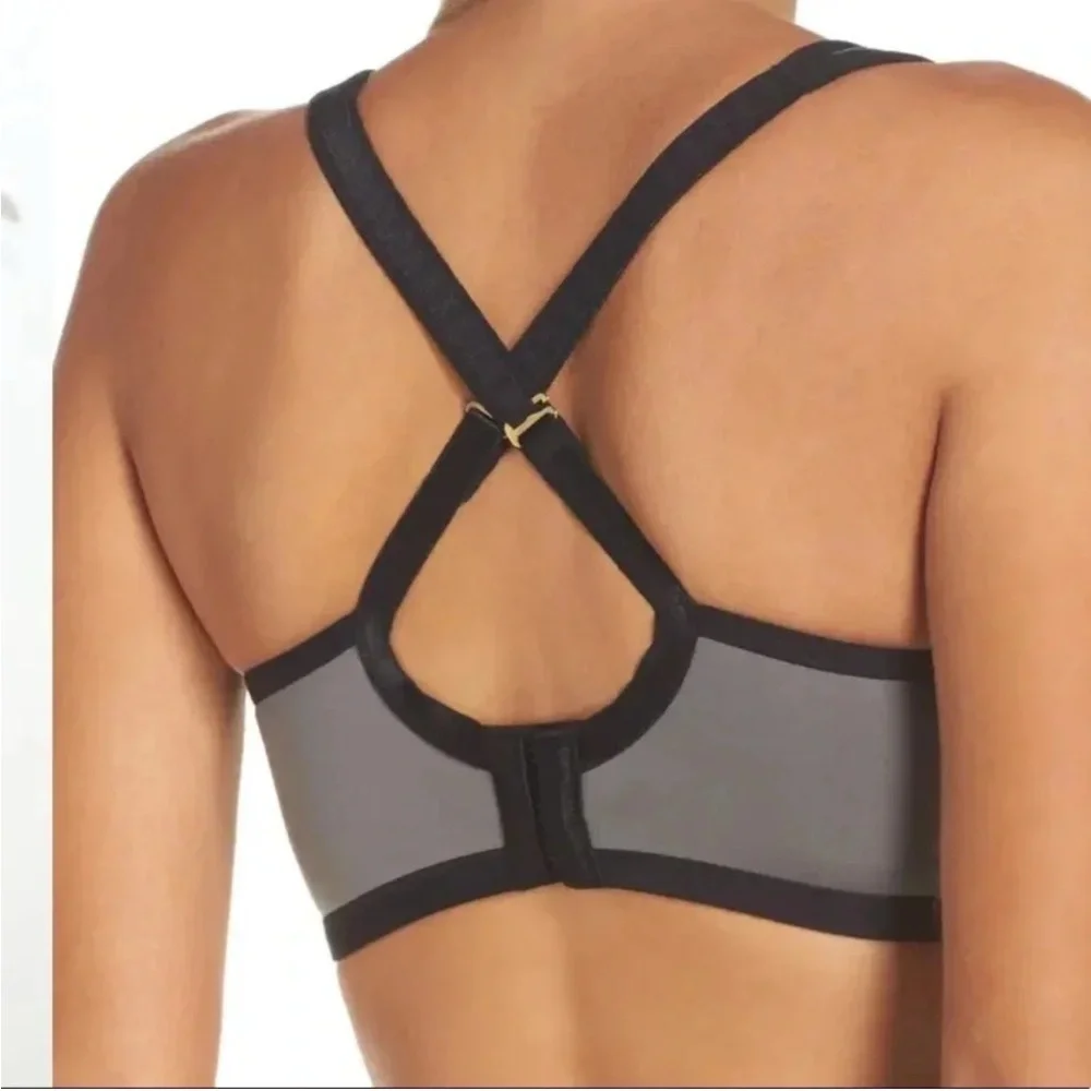 Natori Gray Sports Bra with Racerback Design 34G